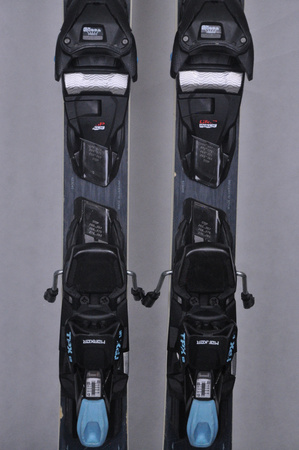 NARTY UŻYWANE BLIZZARD PHOENIX R13 TI + TPX 12 23/24 156 cm NRC666