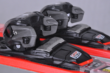 NARTY UŻYWANE VOLKL DEACON 7.2 + FTD 10 21/22 151 cm NRC1142