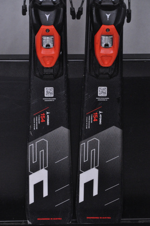 NARTY UŻYWANE ATOMIC REDSTER SC + M10 23/24 154 cm NRC471