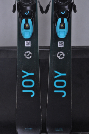 NARTY UŻYWANE HEAD SUPER JOY 23/24 + JOY 11 158 cm NRC654