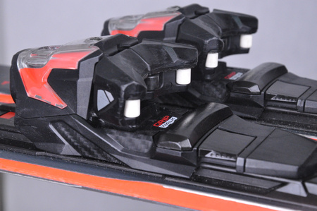 NARTY UŻYWANE ATOMIC REDSTER STI + M 12 22/23 156 cm NRC602