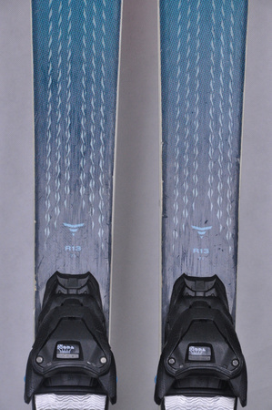 NARTY UŻYWANE BLIZZARD PHOENIX R13 TI + TPX 12 23/24 156 cm NRC664