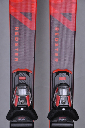 NARTY UŻYWANE ATOMIC REDSTER S7 + M12 GW 22/23 149 cm NRC712