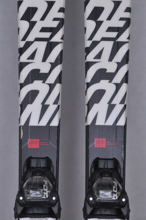 NARTY UŻYWANE VOLKL DEACON 7.2 + FTD 10 23/24 165 cm NRC1190