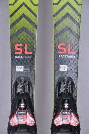 NARTY UŻYWANE VOLKL RACETIGER SL + VMotion 12 22/23 150 cm NRC643