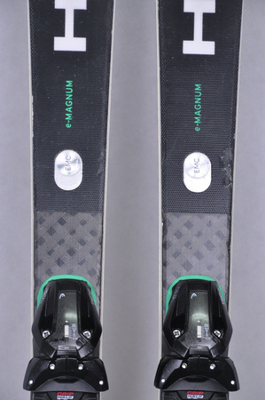 NARTY UŻYWANE HEAD SUPERSHAPE E. MAGNUM + Head PRD12 24/25 163 cm NRC530