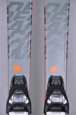 NARTY UŻYWANE VOLKL DEACON 75 + Motion 12 23/24 161 cm NRC124