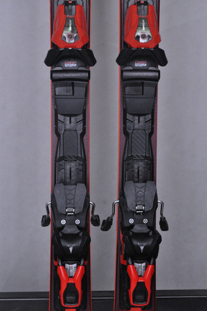 NARTY UŻYWANE ATOMIC REDSTER S7 + M12 GW 23/24 156 cm NRC719