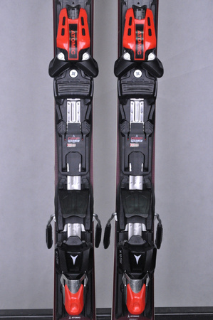 NARTY UŻYWANE ATOMIC REDSTER S8 + X12 GW 23/24 156 cm NRC681