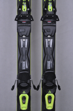NARTY UŻYWANE FISCHER RC4 SUPERIOR TI 23/24 + Z11 165 cm NRC740