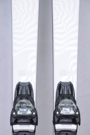 NARTY UŻYWANE VOLKL FLAIR SC 23/24 + Marker VMOTION 11 163 cm NRC299