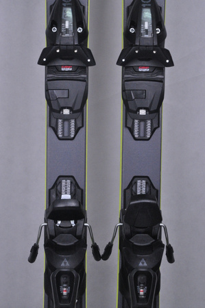 NARTY UŻYWANE FISCHER RC4 PWR 23/24 + RS10 160 cm NRC779