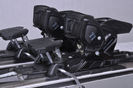 NARTY UŻYWANE STOCKLI LASER SC + MC11 24/25 156 cm NRC97