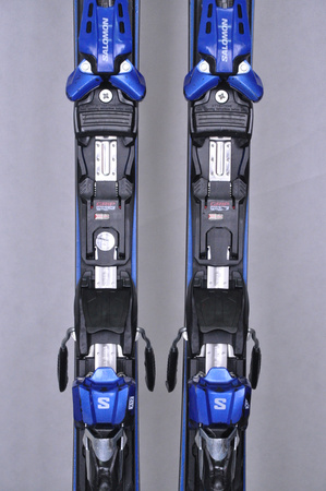 NARTY UŻYWANE SALOMON S/RACE SL 12 + Salomon Z12 23/24 170 cm NRC561