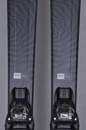 NARTY UŻYWANE VOLKL FLAIR 7.2 21/22 + FDT 10 151 cm NRC1160
