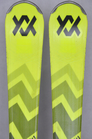 NARTY UŻYWANE VOLKL RACETIGER SC 24/25 + VMotion 12 153 cm NRC841