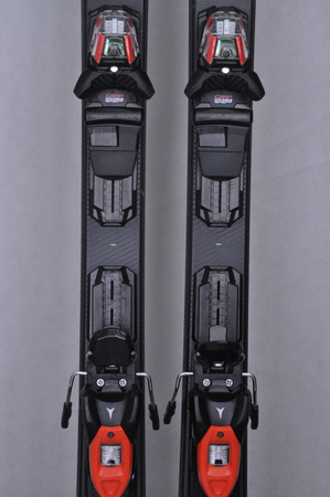 NARTY UŻYWANE ATOMIC REDSTER SC + M10 23/24 175 cm NRC494