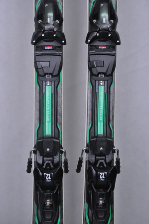 NARTY UŻYWANE HEAD SUPERSHAPE E. MAGNUM + Head PRD12 24/25 163 cm NRC530