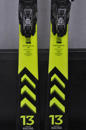 NARTY UŻYWANE VOLKL RACETIGER SC 23/24 + VMotion 12 165 cm NRC349