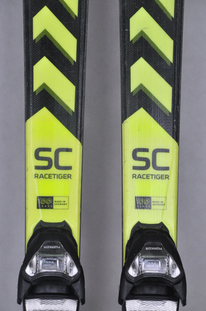 NARTY UŻYWANE VOLKL RACETIGER SC 23/24 + VMotion 12 172 cm NRC799