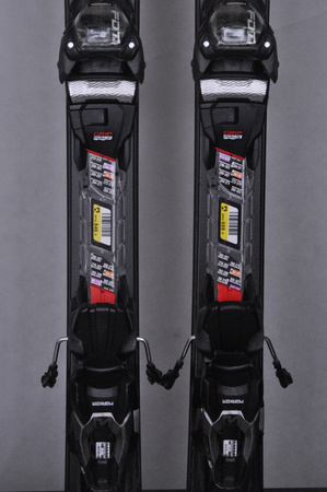 NARTY UŻYWANE VOLKL DEACON 7.2 + FTD 10 23/24 151 cm NRC1198