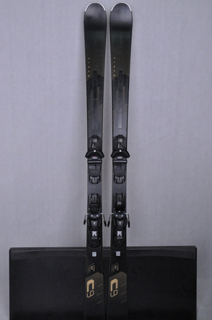 DAMSKIE NARTY UŻYWANE ATOMIC CLOUD C9 + M10 GW 24/25 157 cm NRC379