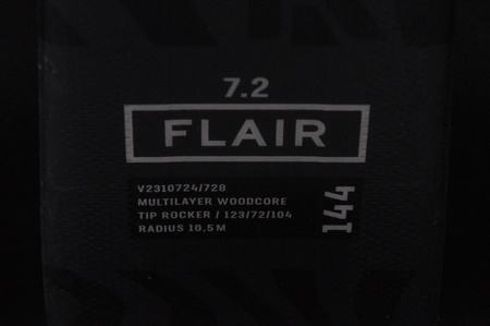 NARTY UŻYWANE VOLKL FLAIR 7.2 21/22 + FDT 10 144 cm NRC1169