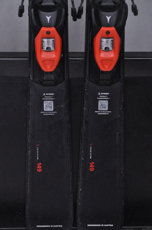 NARTY UŻYWANE ATOMIC REDSTER RX + M10 23/24 149 cm NRC1061