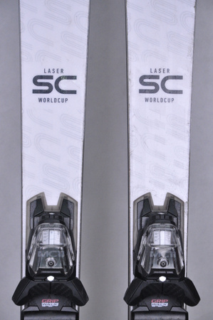 NARTY UŻYWANE STOCKLI LASER SC + MC11 24/25 156 cm NRC95