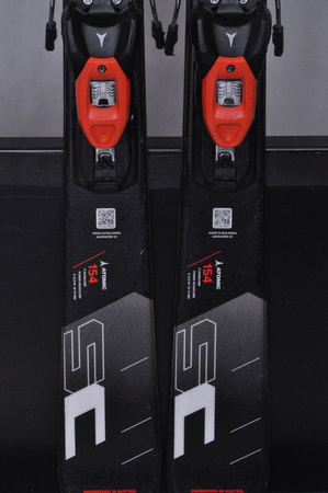 NARTY UŻYWANE ATOMIC REDSTER SC + M10 23/24 154 cm NRC470