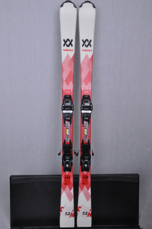 NARTY UŻYWANE VOLKL DEACON 7.2 + FTD 10 21/22 158 cm NRC1122
