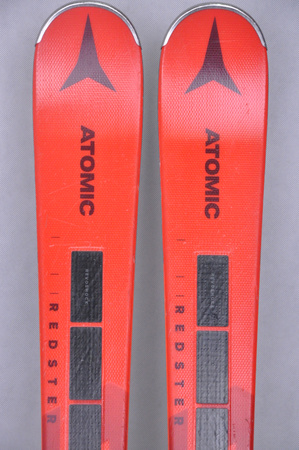 NARTY UŻYWANE ATOMIC REDSTER S8 + X12 GW 23/24 149 cm NRC140