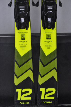 NARTY UŻYWANE VOLKL RACETIGER SC 24/25 + VMotion 10 158 cm NRC821