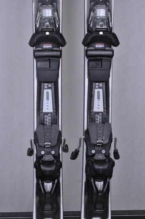 NARTY UŻYWANE STOCKLI LASER SC + MC11 24/25 156 cm NRC93