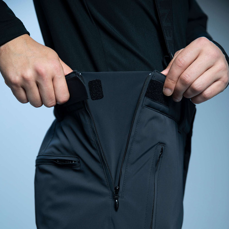 SPODNIE NARCIARSKIE DESCENTE SWISS SHORT Black 2026