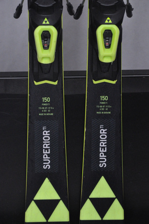 NARTY UŻYWANE FISCHER RC4 SUPERIOR TI 23/24 + Z11 150 cm NRC762