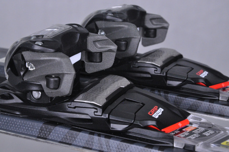 NARTY UŻYWANE VOLKL FLAIR 7.2 21/22 + FDT 10 151 cm NRC1160