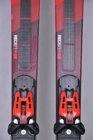 NARTY UŻYWANE ATOMIC REDSTER S8 + X12 GW 24/25 163 cm NRC161