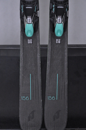 NARTY UŻYWANE NORDICA BELLE 72 DC 22/23 + TP2 11 156 cm NRC611