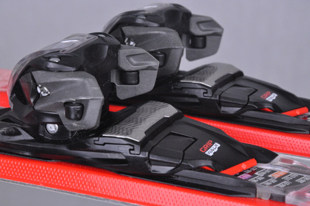 NARTY UŻYWANE VOLKL DEACON 7.2 + FTD 10 21/22 158 cm NRC1126