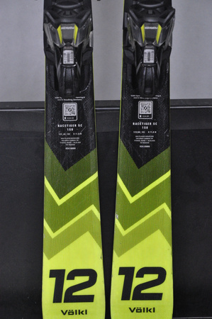 NARTY UŻYWANE VOLKL RACETIGER SC 24/25 + VMotion 12 158 cm NRC818