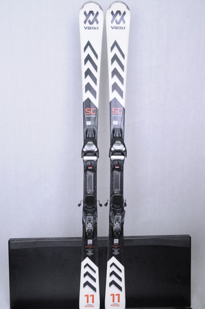 NARTY UŻYWANE VOLKL RACETIGER SC 23/24 + VMotion 12 153 cm NRC329