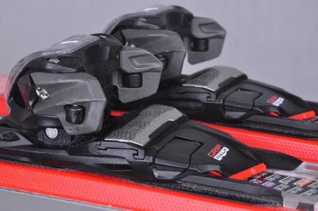 NARTY UŻYWANE VOLKL DEACON 7.2 + FTD 10 21/22 165 cm NRC1103