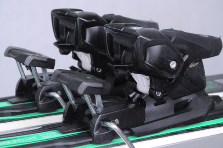 NARTY UŻYWANE HEAD SUPERSHAPE E. MAGNUM + Head PRD12 24/5 156 cm NRC256