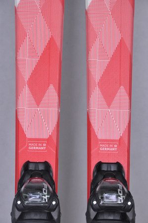 NARTY UŻYWANE VOLKL DEACON 7.2 + FTD 10 21/22 172 cm NRC1091