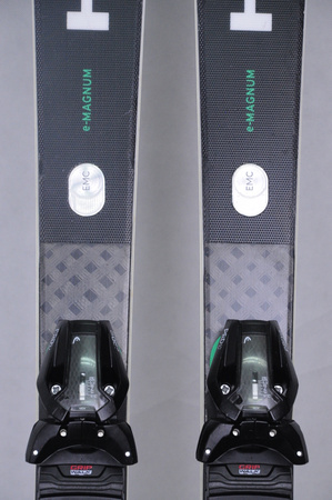 NARTY UŻYWANE HEAD SUPERSHAPE E. MAGNUM + Head PRD12 24/5 163 cm NRC261