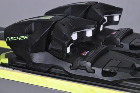 NARTY UŻYWANE FISCHER RC4 SUPERIOR TI 23/24 + Z11 165 cm NRC745