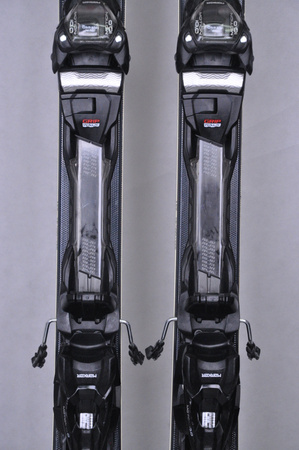 NARTY UŻYWANE VOLKL RACETIGER SRC + Motion 10 24/25 168 cm NRC221