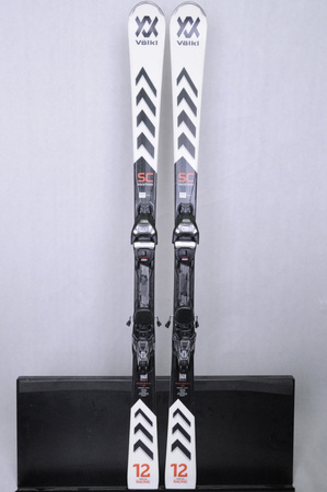 NARTY UŻYWANE VOLKL RACETIGER SC 23/24 + VMotion 12 158 cm NRC335
