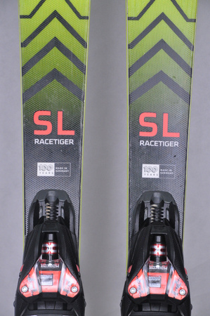 NARTY UŻYWANE VOLKL RACETIGER SL + VMotion 12 22/23 150 cm NRC642